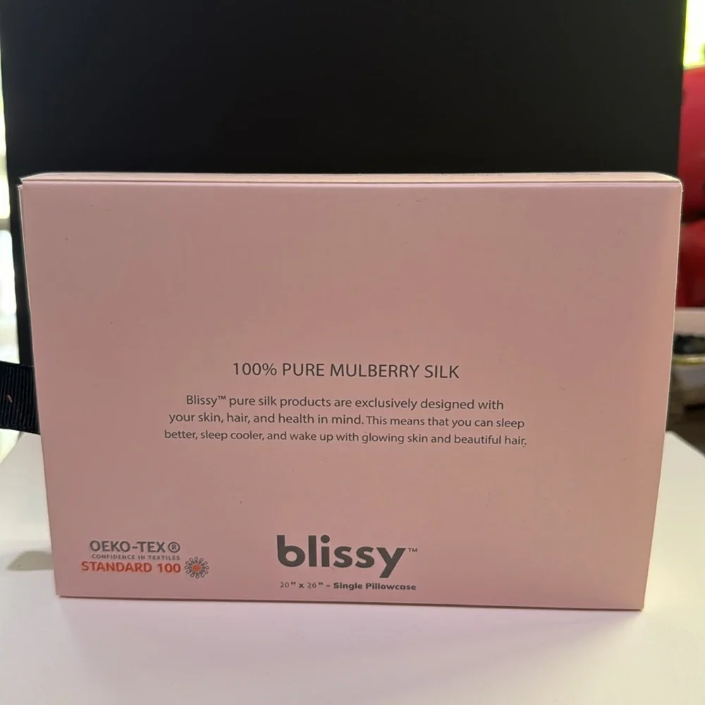 BLISSY SILK PILLOWCASE STANDARD SIZE (20”x26”) in ROSE PINK NEW IN SLIPCASE! - Picture 9 of 12